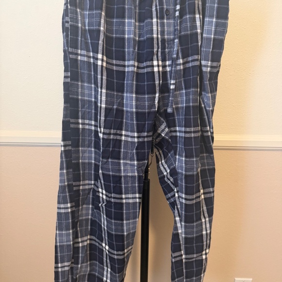 Woolrich flannel pajama pants - Picture 2 of 2